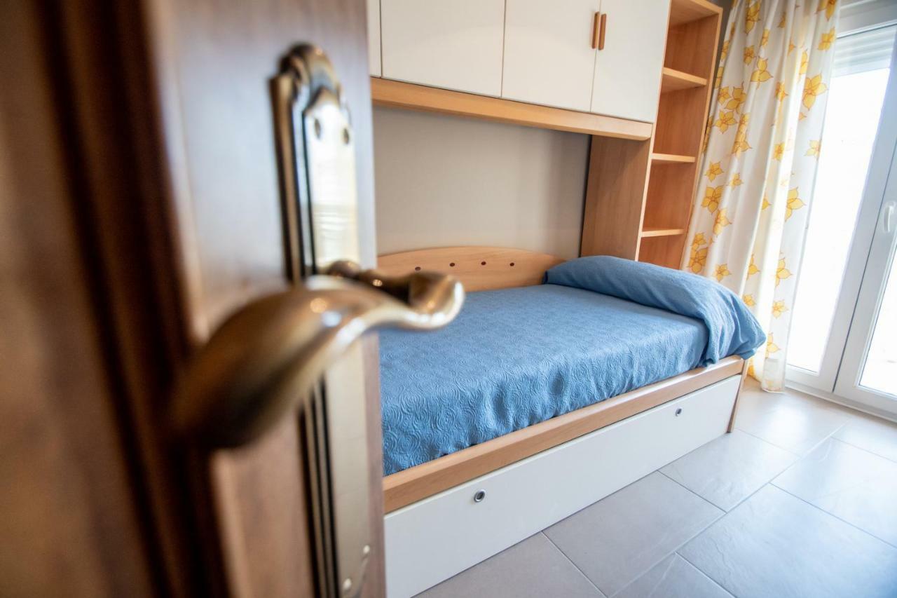 Apartamento Paseo Maritimo 27 Cádiz Eksteriør bilde